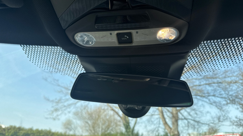 MINI Cooper 135kW E Exclusive [Level 1] 41kWh 3dr Auto Electric Hatchback